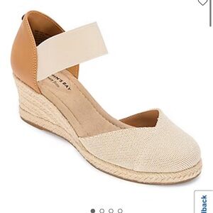 Beige wedges St John’s Bay